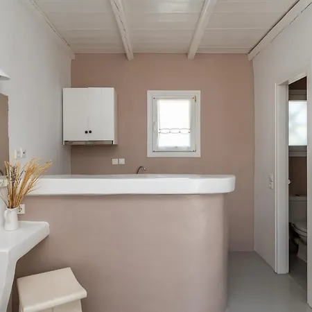 Ninemia Tinos Superior 101 Apartahotel